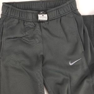 Nike Bottoms - BOYS NIKE ELITE THERMA-FIT PANTS SZ SMALL Nike Bottoms - BOYS NIKE ELITE THERMA-FIT PANTS SZ SMALL